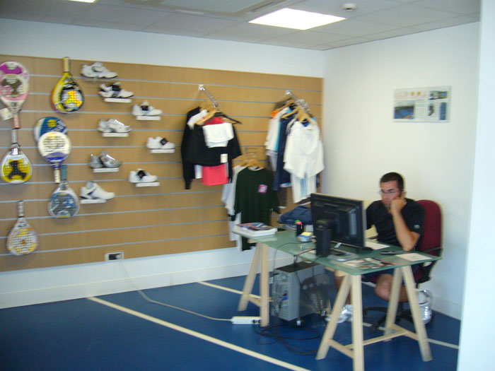 SCHOOL PADEL CENTER en Rivas - Foto10